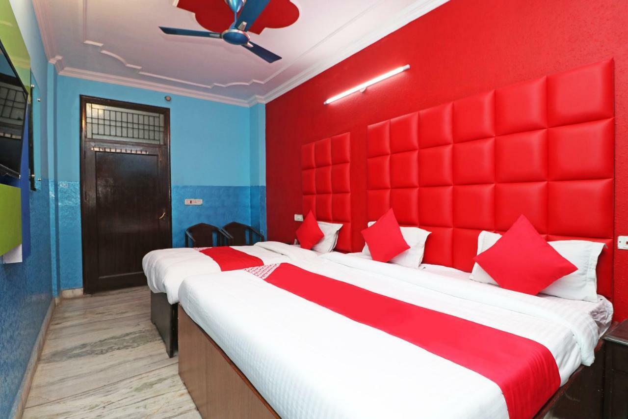 Oyo 29304 Hotel Pooja Yamuna Nagar Luaran gambar