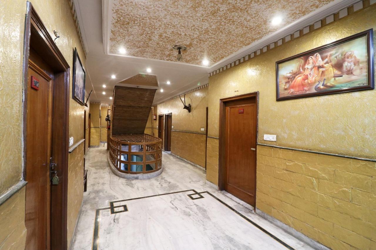 Oyo 29304 Hotel Pooja Yamuna Nagar Luaran gambar