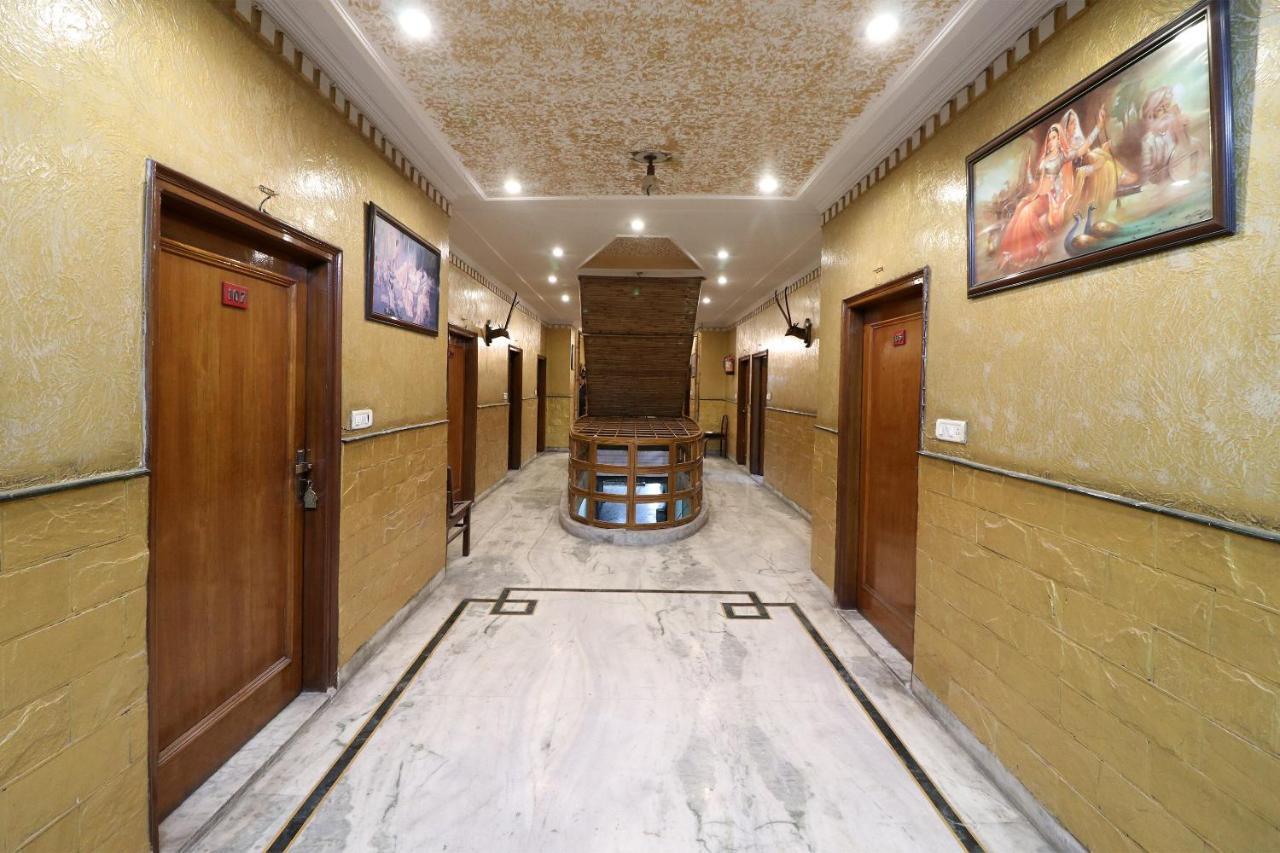 Oyo 29304 Hotel Pooja Yamuna Nagar Luaran gambar